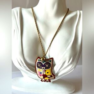 🌷5/25$enamel Owl Pendant on a gold tone Chain Necklace! Super Adorable